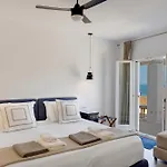 Blueros - Guest house 4*