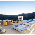 Blueros - Guest house Megas Gialos - Nites