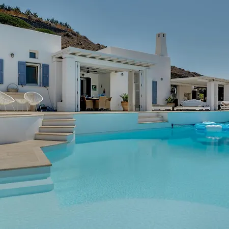 Blueros - 3* Megas Gialos - Nites